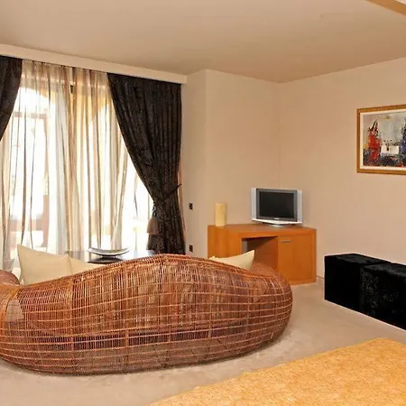 Park Hotel 3*